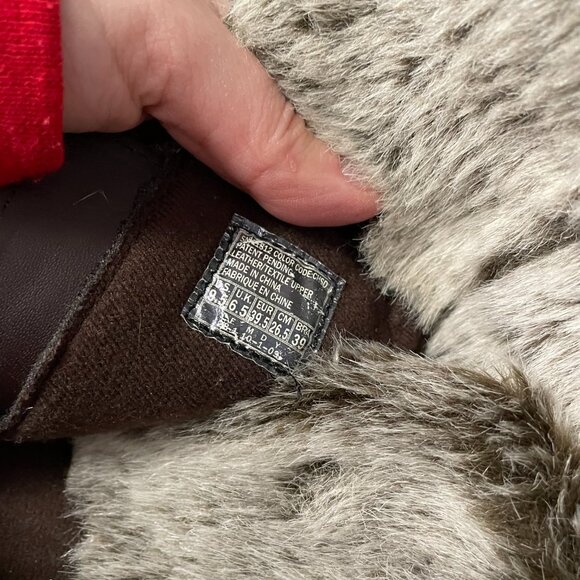 Women's Skechers Brown Faux Fur Boots Size 9.5 - Picture 7 of 7